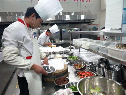 保障服务中心全力保障国庆节期间餐饮中心正常运营